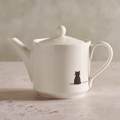 Cat Collection Teapot with Sitting Cat on front