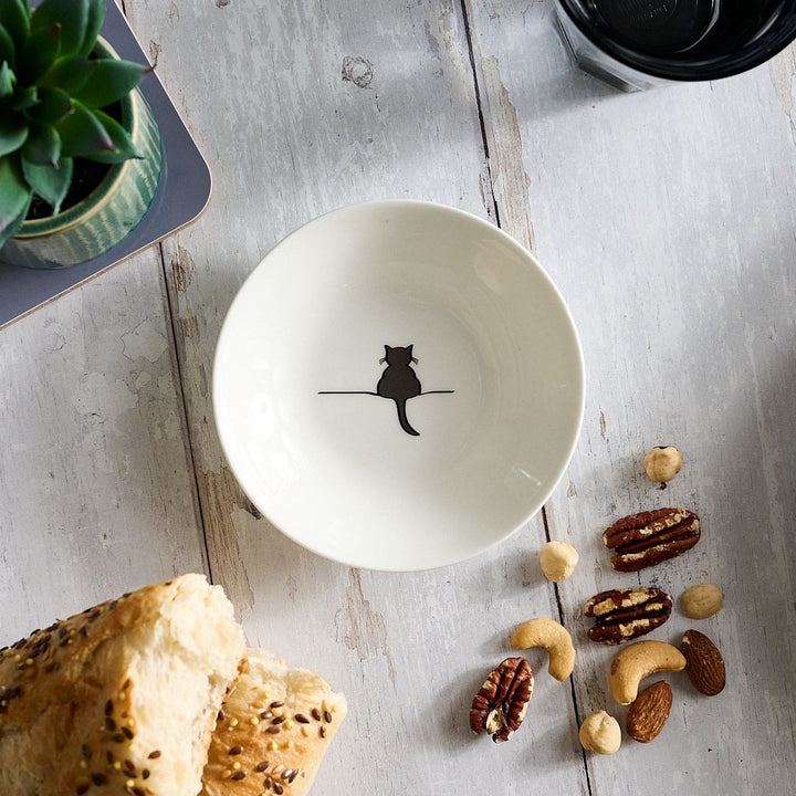 Crouching Cat Nibble Dish