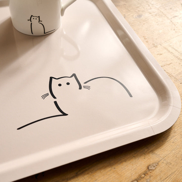 Loafing Cat Tray close up
