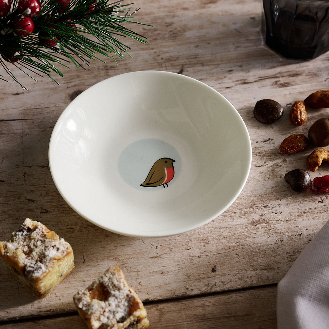 Robin Nibble Dish with stollen