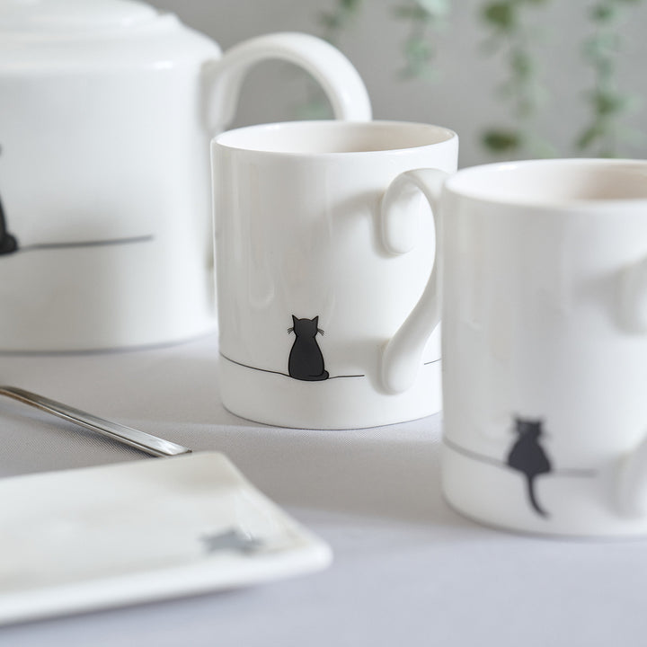 Sitting Cat Mug Close Up