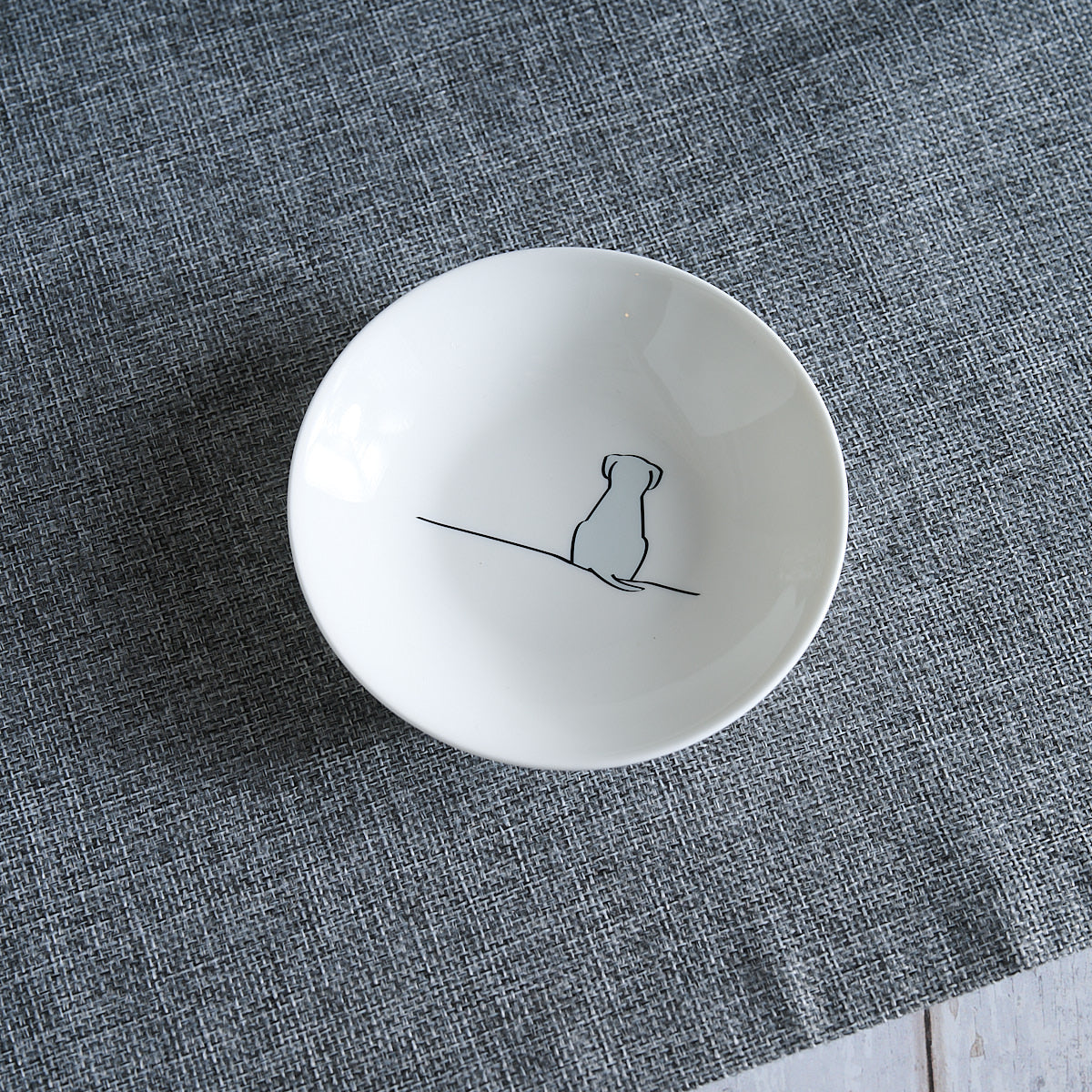 Sitting Dog Nibble Dish - Light Grey Edition