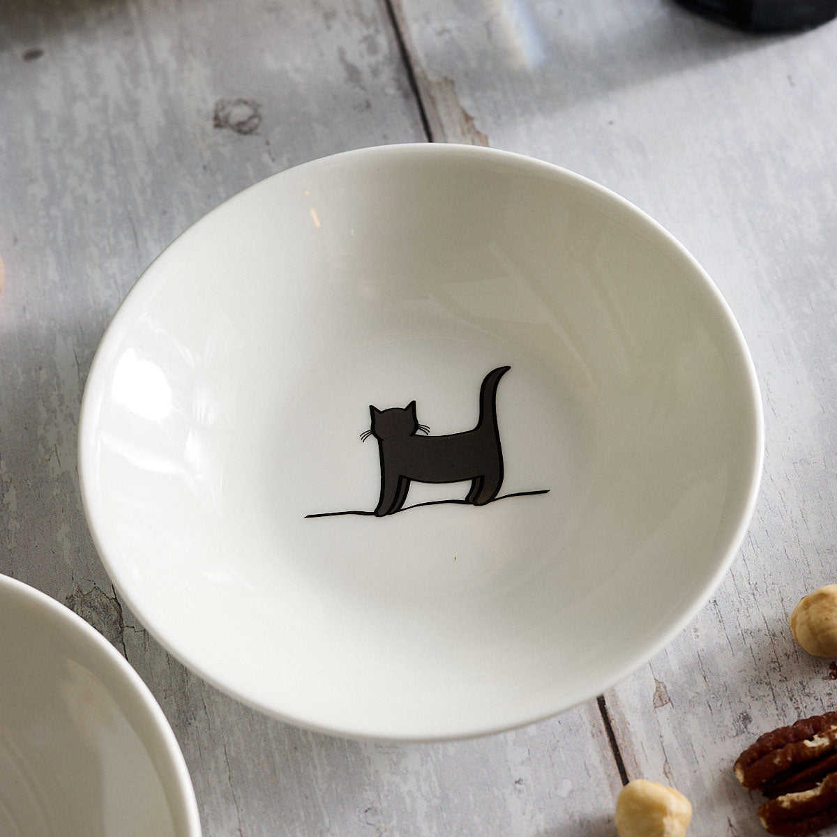 Standing Cat Nibble Dish