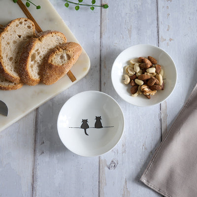 Two Cats Together Nibble Dish, Set of Two with nuts and bread