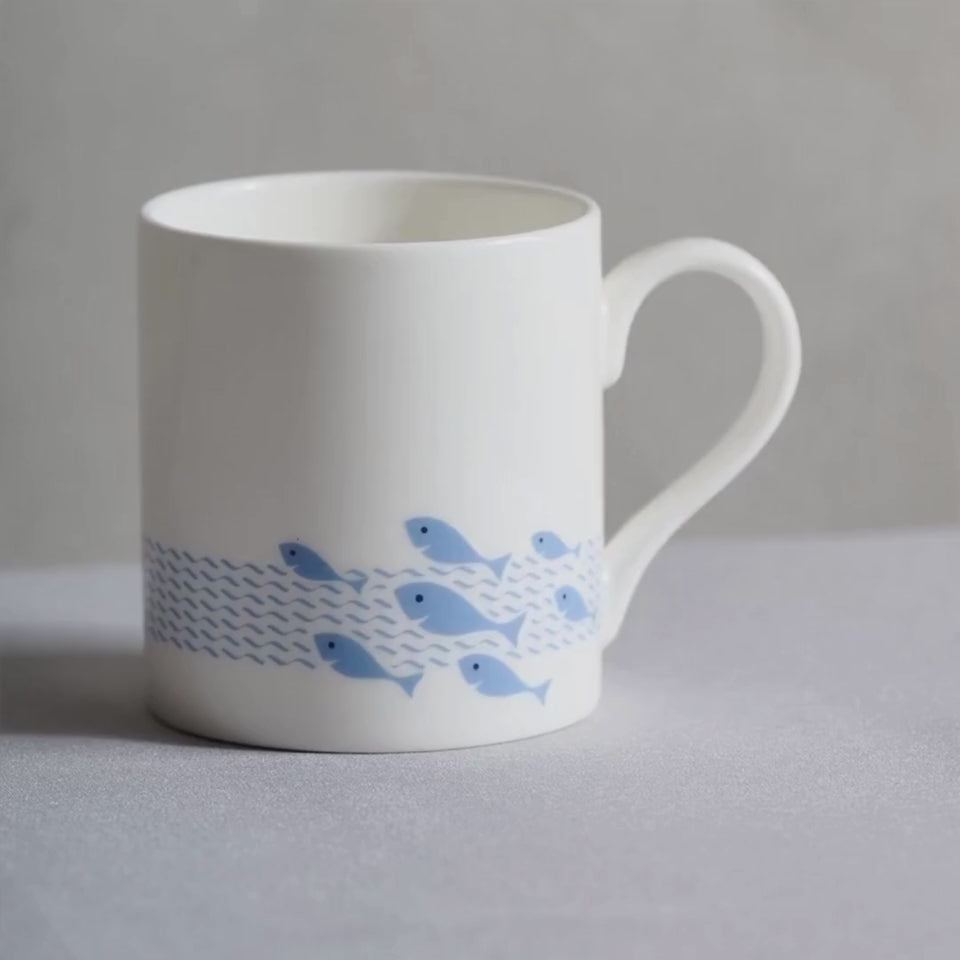 Fun Fish Mug 360