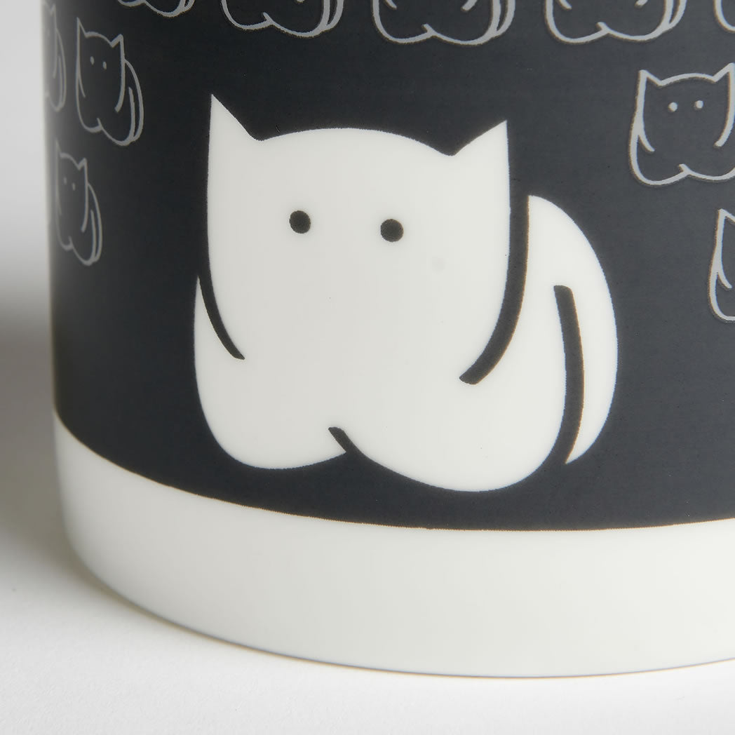 CatLoaf Mug Close up
