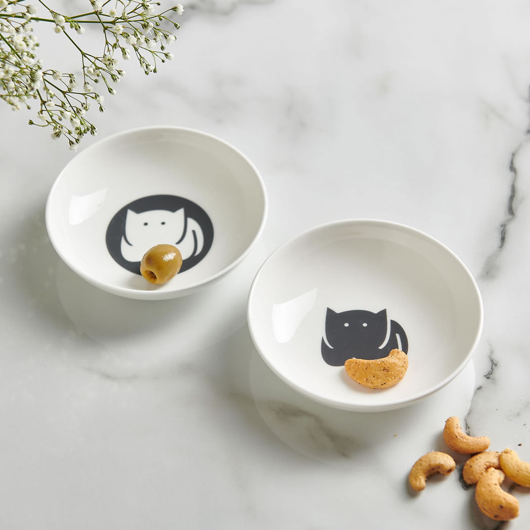 CatLoaf Nibble Dishes with olives and nuts