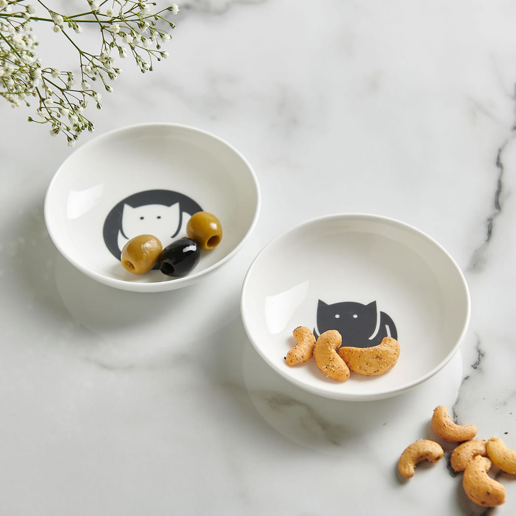 CatLoaf Nibble Dishes with olives and nuts