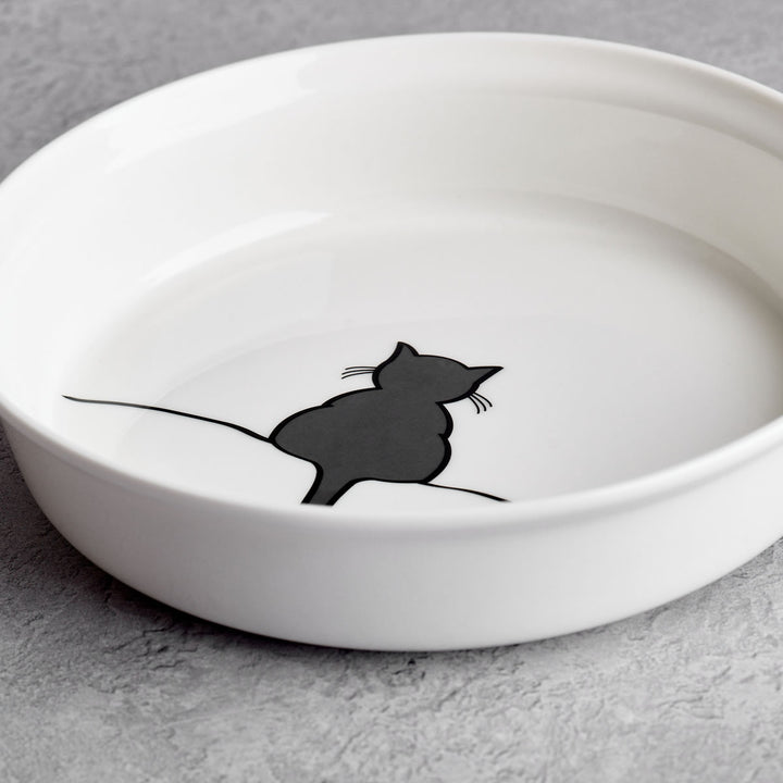 Cat Bowl with Crouching Cat