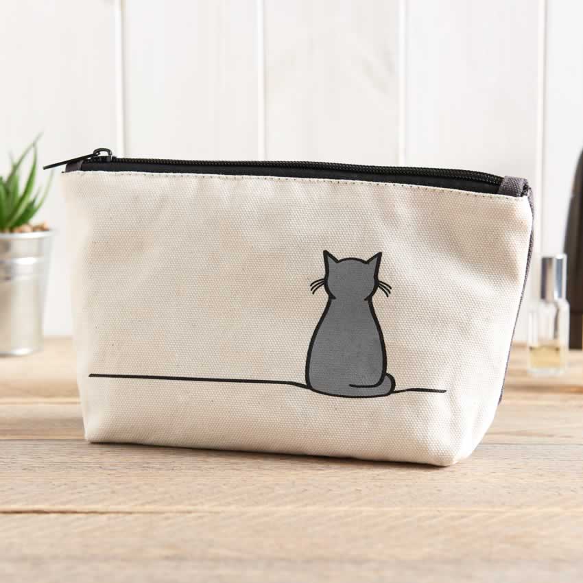 Sitting Cat Zip Bag